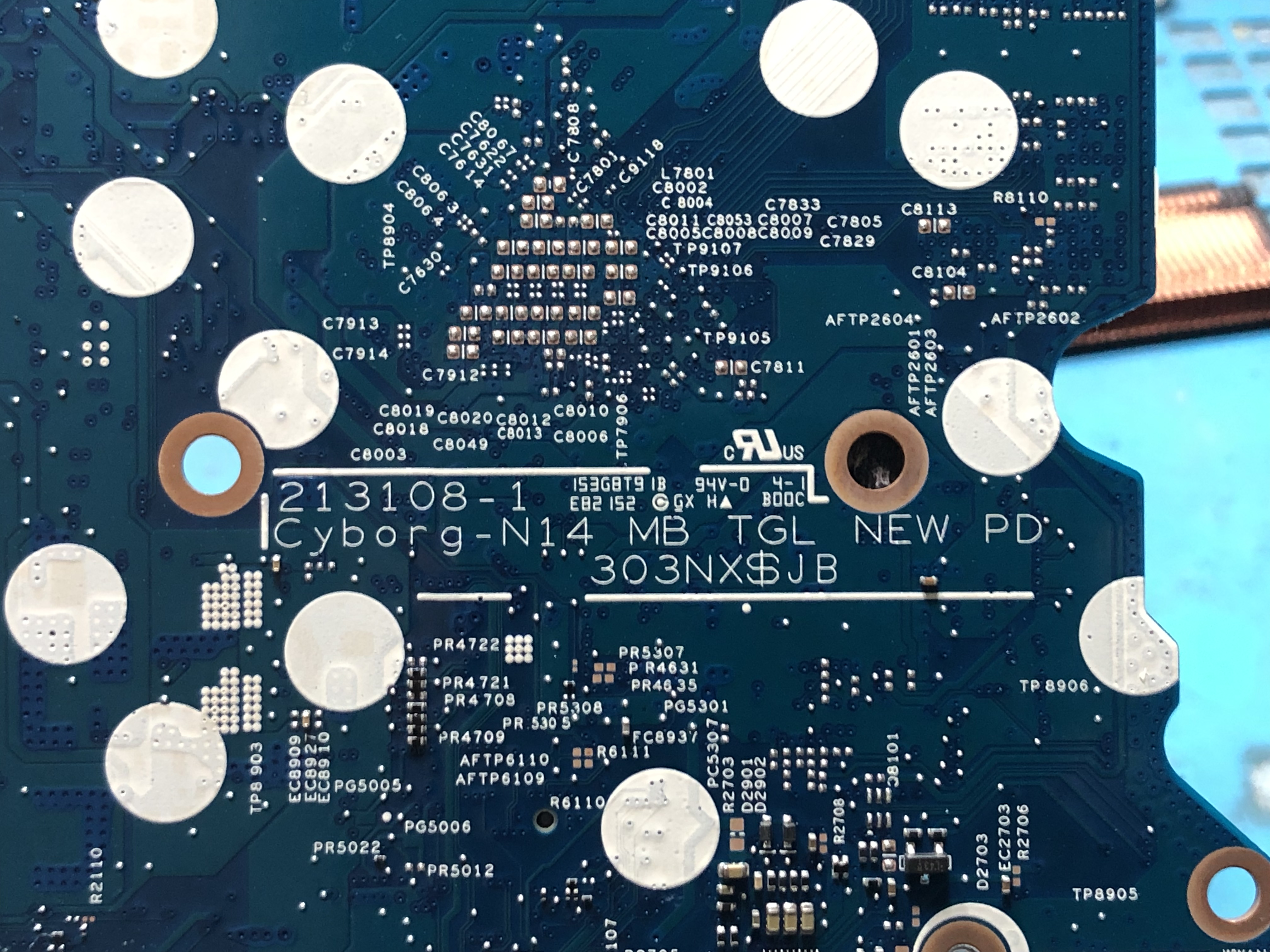 28C5B2CA 214F 48E3 918C 33A15624B170